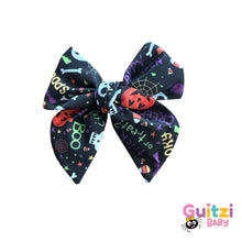 Cargar imagen en el visor de la galería, Moño mediano
